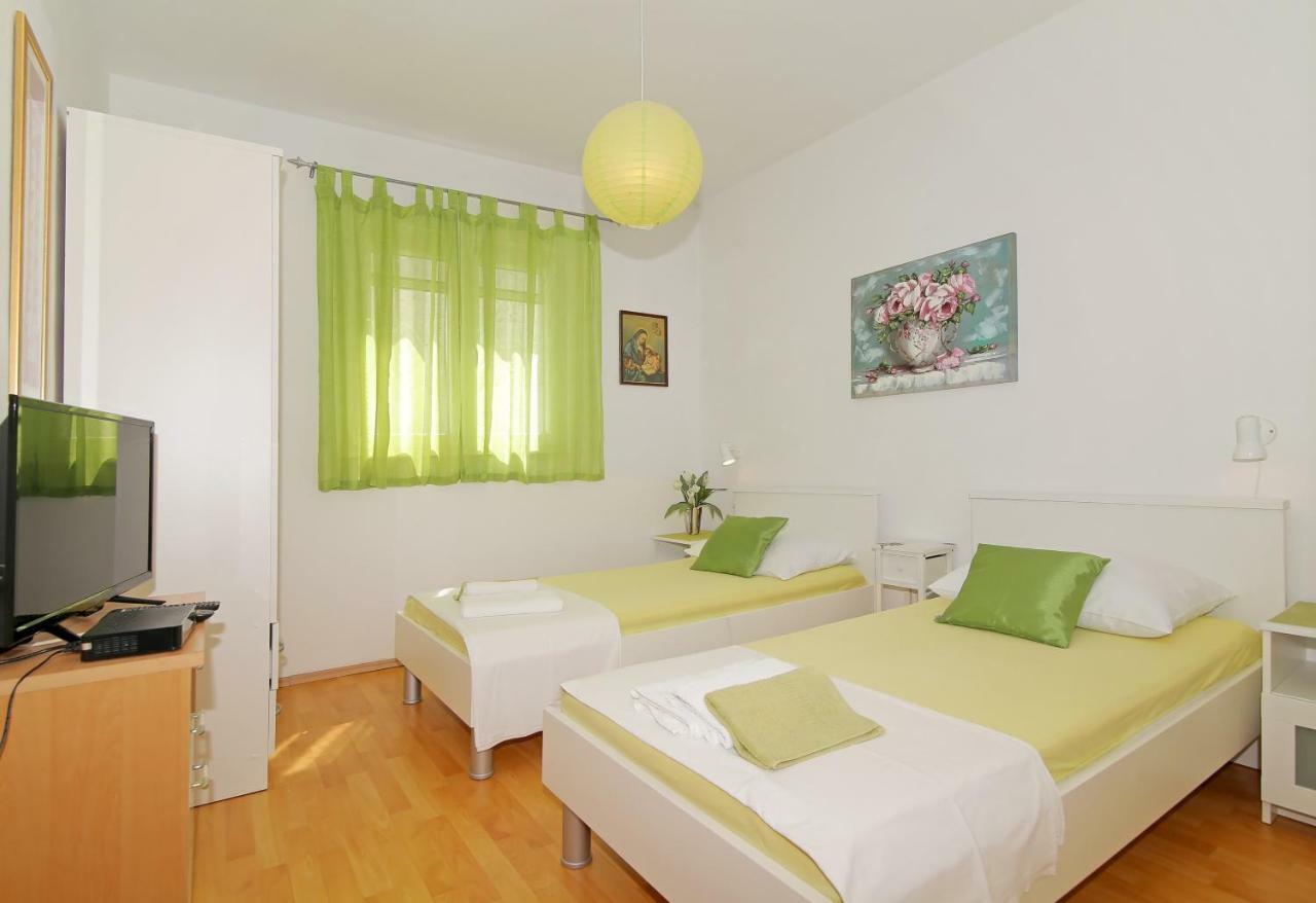 Apartment Zdenka Prožura Kültér fotó